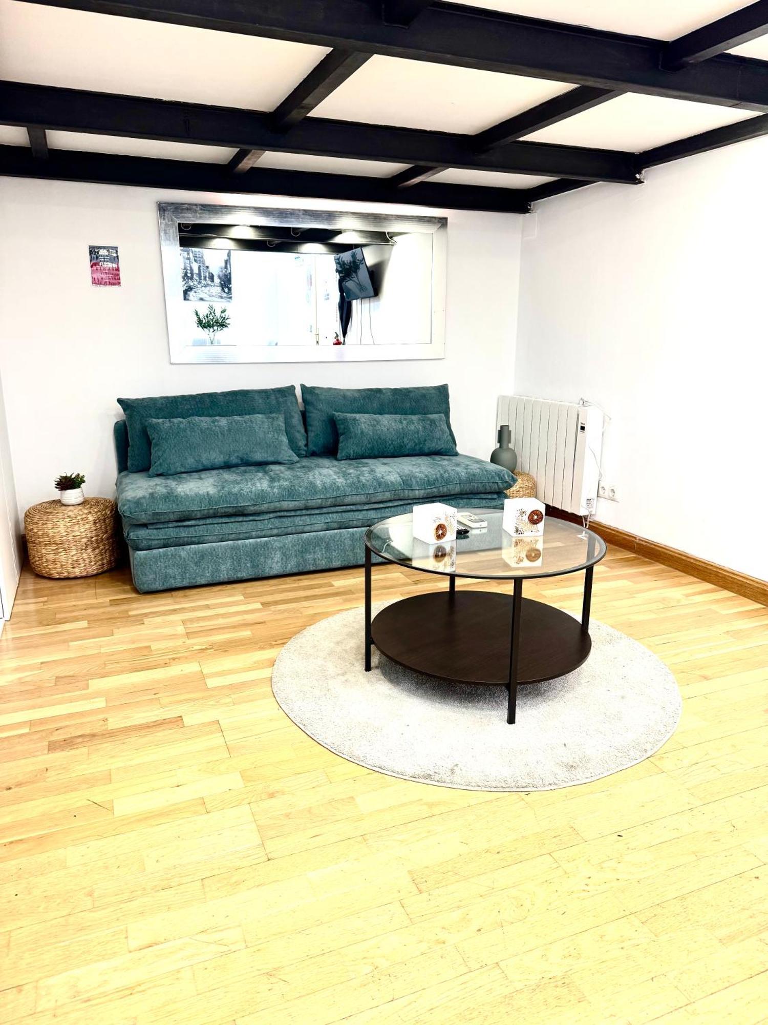 Fuencarral Apartment